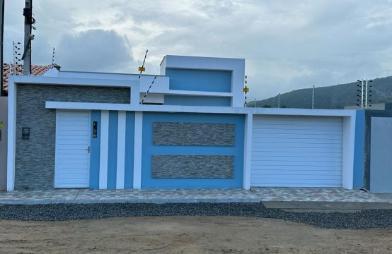 Casa moderna fora de condomínio
