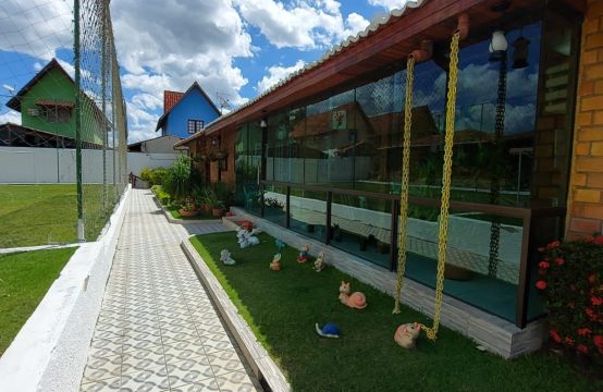Vendo casa em condomínio