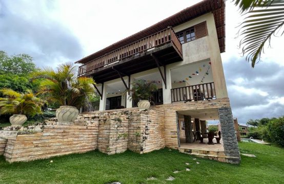 Vendo casa em condomínio em Gravatá