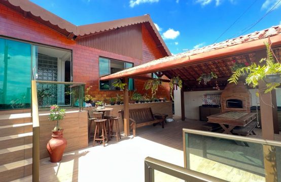 Vendo casa em condomínio