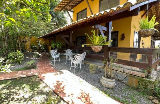 Casa de condomínio a venda