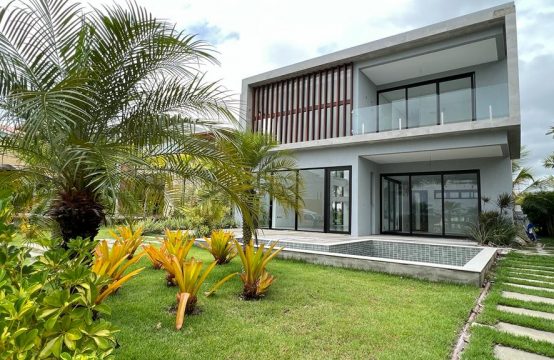 Casa de alto padrão a venda