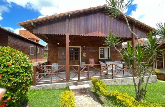 Casa de condomínio a venda em Gravatá