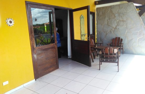 casa para  aluguel  anual