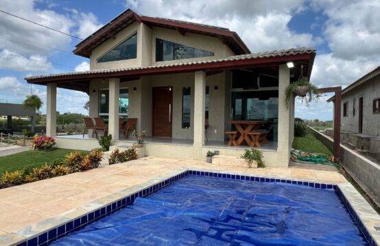 Casa a venda  em Gravatá